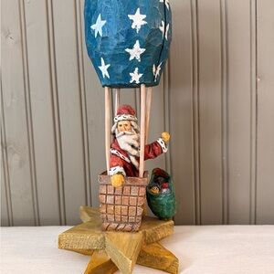 Santa Hot Air Balloon Figurine Red White Blue Resin Stars 12.5” Tall Toys Read